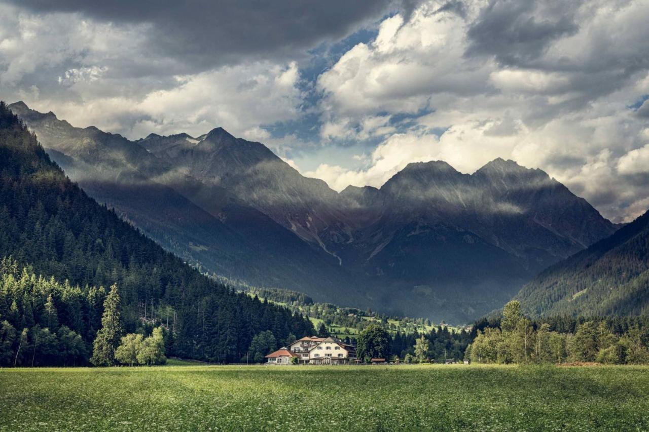 Hotel Bad Salomonsbrunn Antholz Mittertal Exterior foto