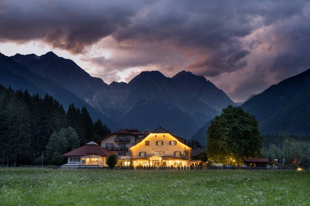 Hotel Bad Salomonsbrunn Antholz Mittertal Exterior foto